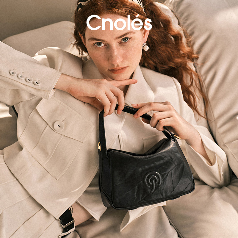 Cnoles蔻一云汀包枕头包C00425A